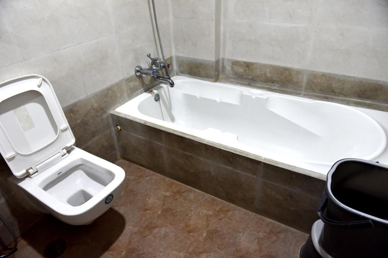 Hotel Lotus Chandrapur Extérieur photo
